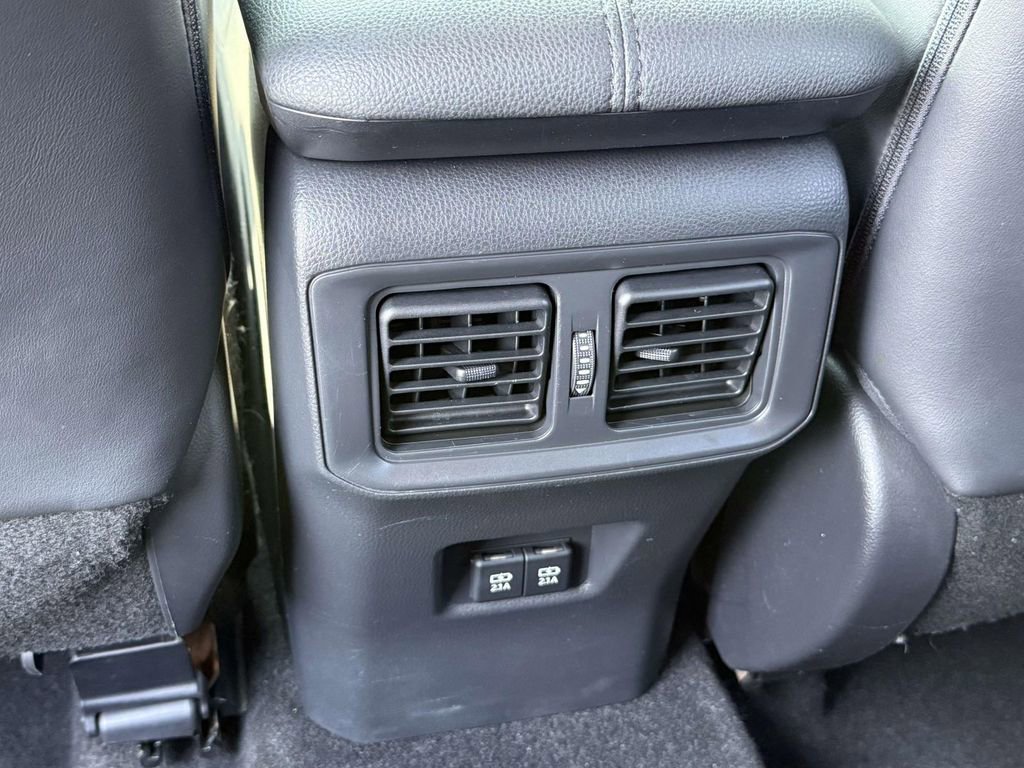 Used 2019 Toyota RAV4 Limited w/ Advanced Technology Package AWD/4WD image 14