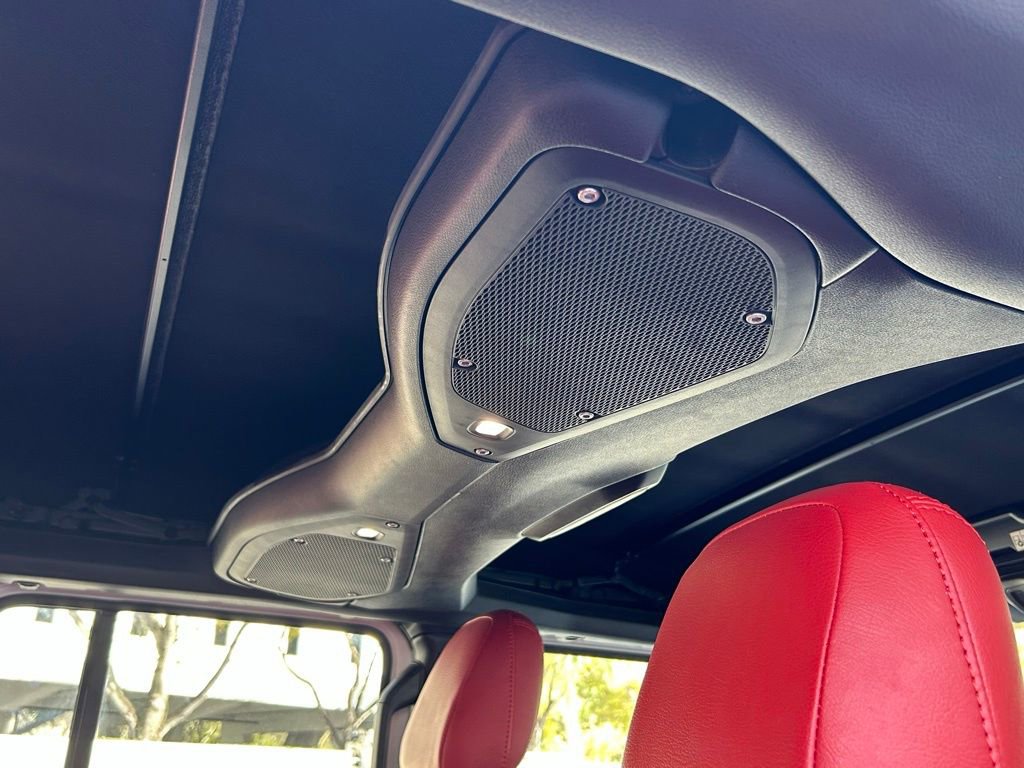 Certified 2024 Jeep Wrangler Sahara image 38