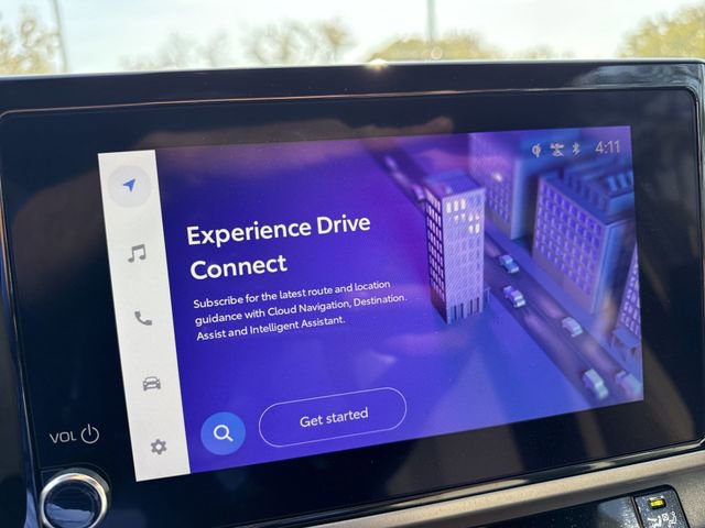 Used 2025 Toyota Camry SE image 18