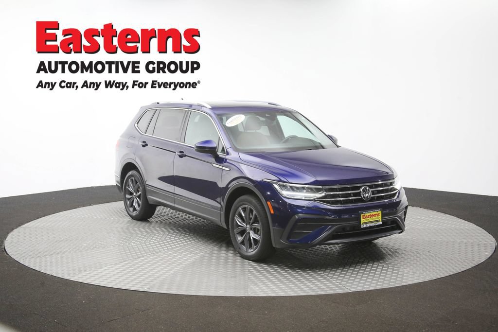 Used 2022 Volkswagen Tiguan SE w/ Panoramic Sunroof Package AWD/4WD image 99