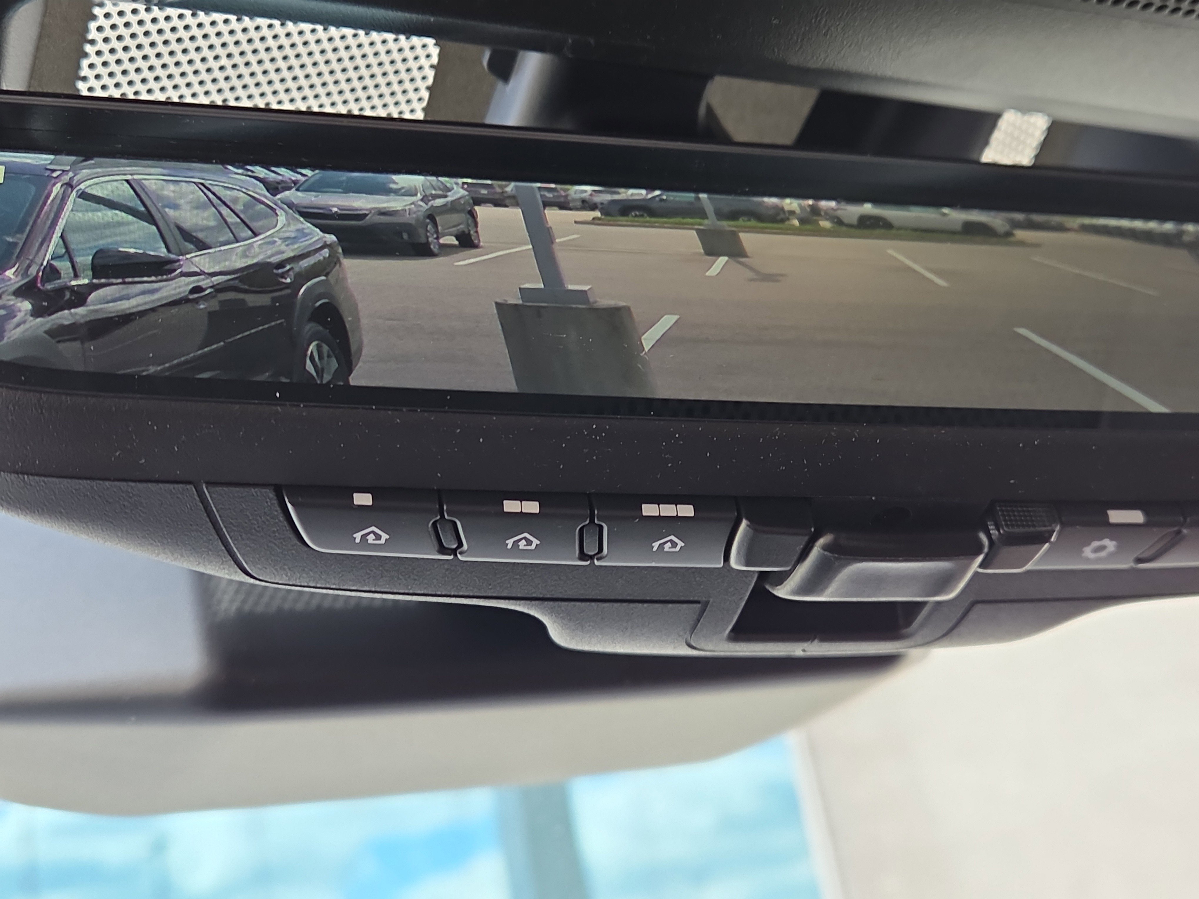 Certified 2025 Subaru Outback Touring image 27