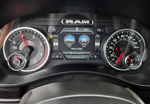 Used 2024 RAM 2500 Laramie AWD/4WD image 31