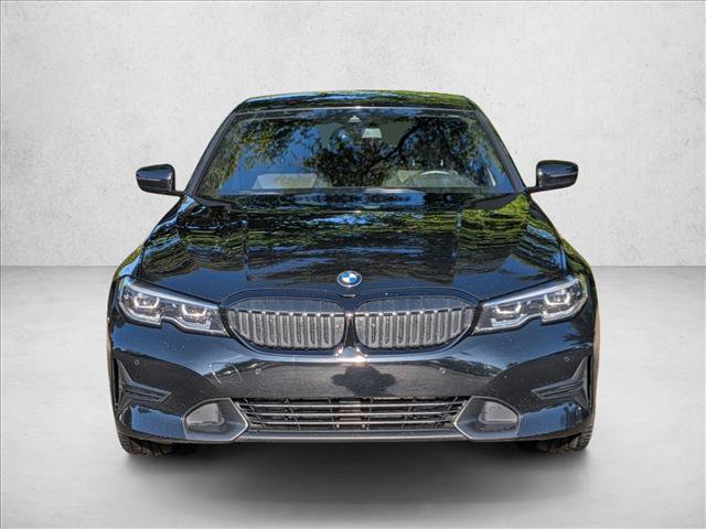 Used 2020 BMW 330i Sedan w/ Premium Package RWD image 2