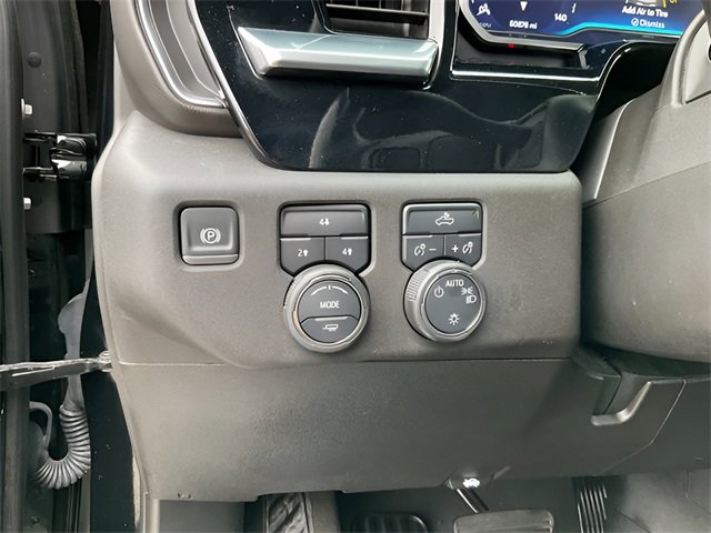 Used 2024 Chevrolet Silverado 2500 LT image 8