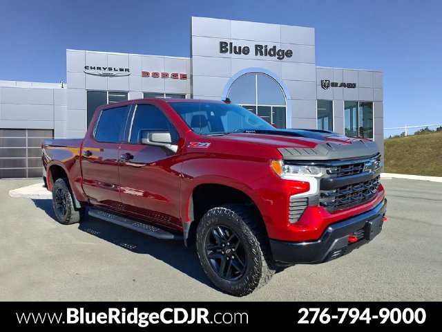 Used 2024 Chevrolet Silverado 1500 LT Trail Boss w/ Convenience Package II