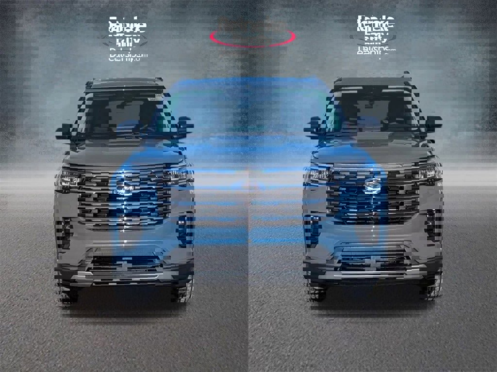 New 2026 Ford Explorer Active w/ Active Comfort Package image 2