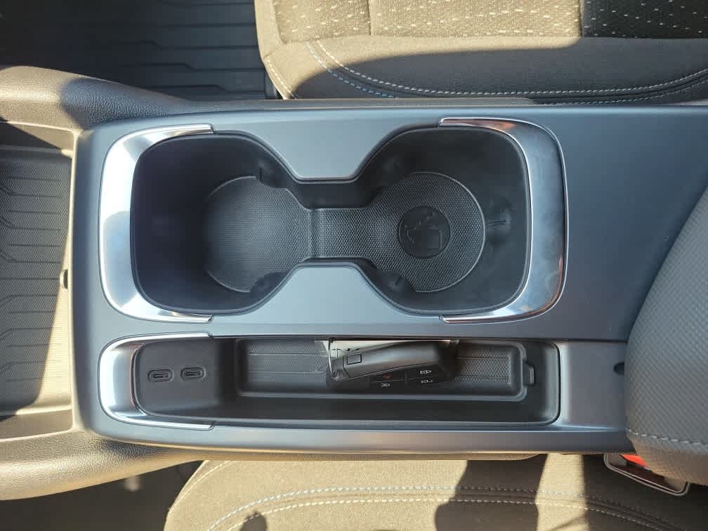 Used 2025 Chevrolet Equinox EV LT w/ Comfort Package AWD/4WD image 18