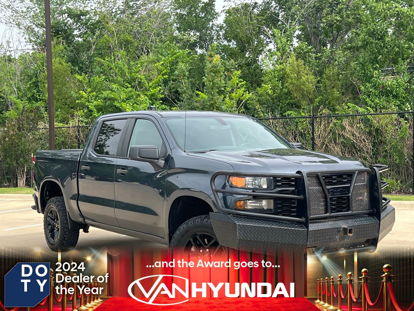 Used 2020 Chevrolet Silverado 1500 Custom Trail Boss AWD/4WD image 1