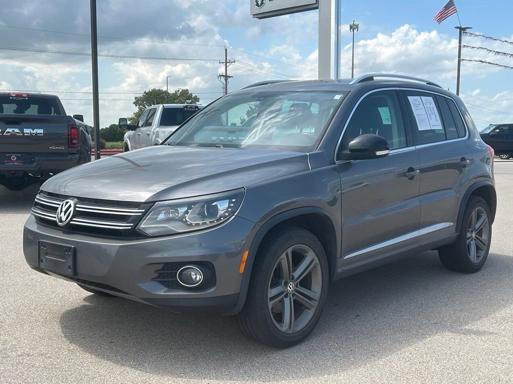 Used 2017 Volkswagen Tiguan Sport FWD image 3