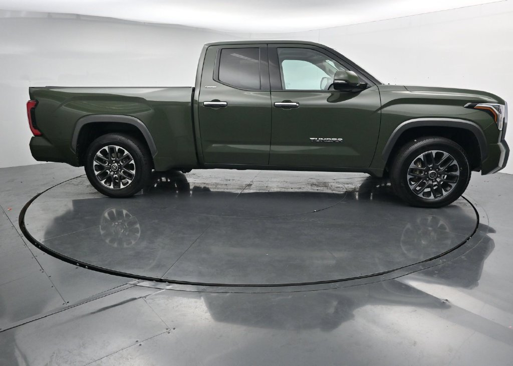 Used 2022 Toyota Tundra Limited AWD/4WD image 9
