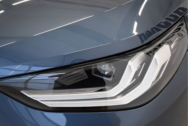 Used 2025 BMW X3 xDrive30i image 15