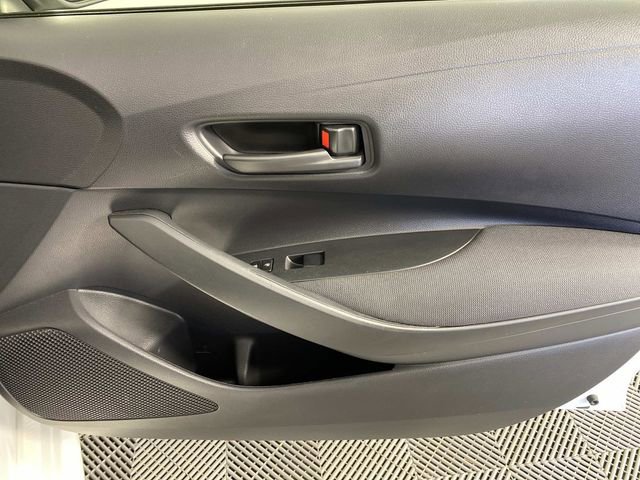 Used 2022 Toyota Corolla LE FWD image 23