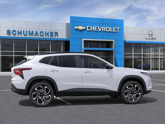 New 2026 Chevrolet Trax RS w/ Sunroof Package FWD image 5