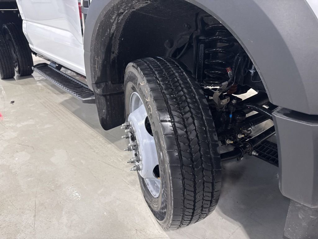 New 2026 Ford F450 XL w/ XL Chrome Package image 13