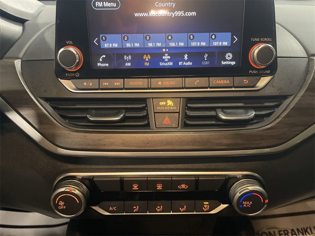 Used 2024 Nissan Altima 2.5 SV image 24