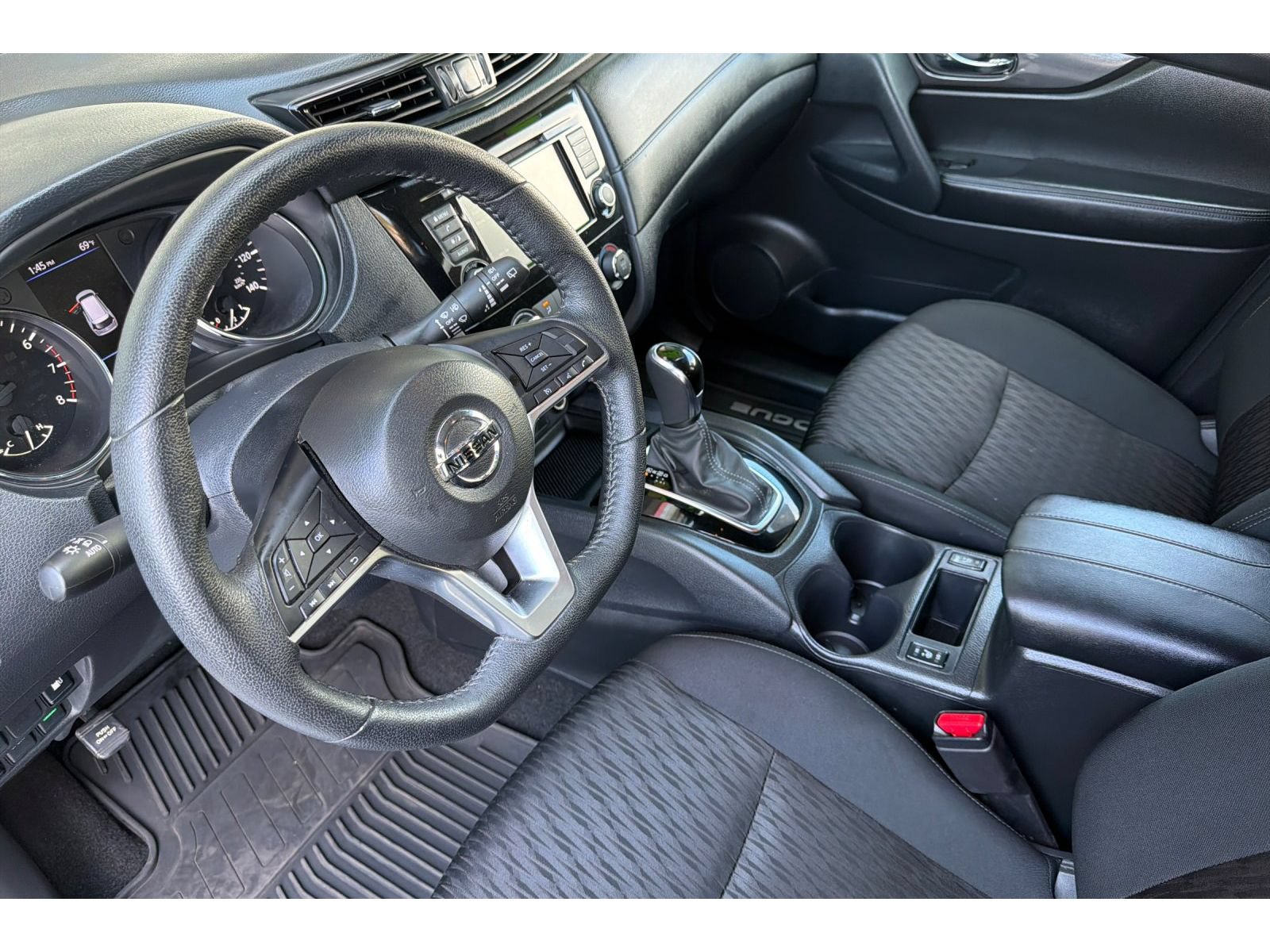 Used 2020 Nissan Rogue S w/ Special Edition Package AWD/4WD image 10