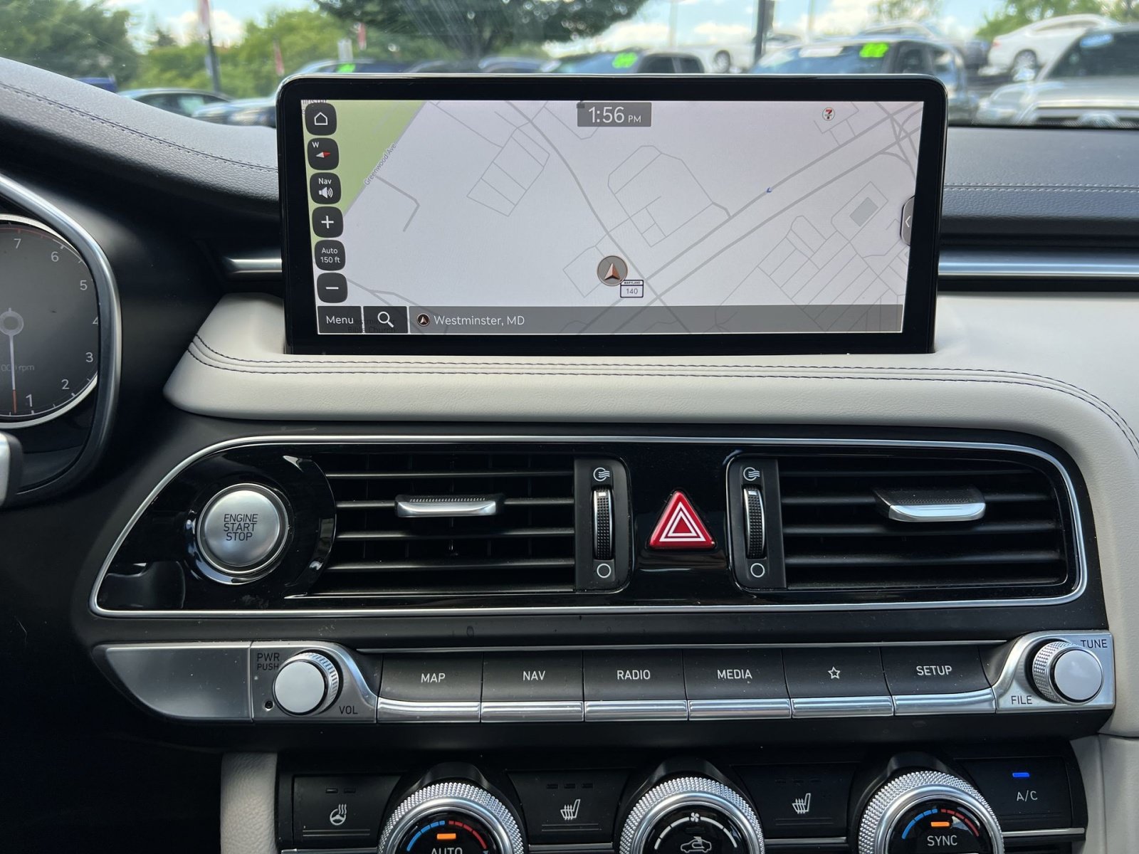 Used 2023 Genesis G70 3.3T image 20