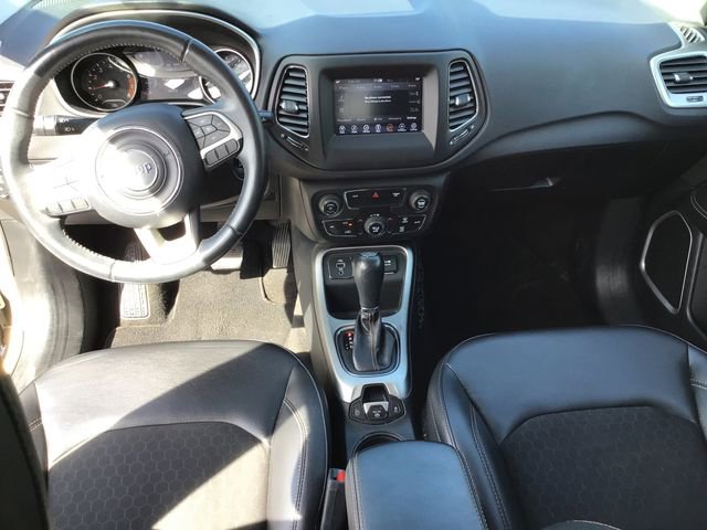 Used 2018 Jeep Compass Latitude w/ Popular Equipment Group image 40