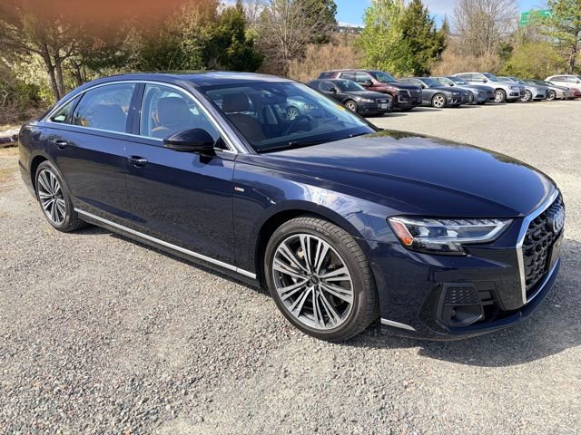 Used 2024 Audi A8 L 3.0T image 3
