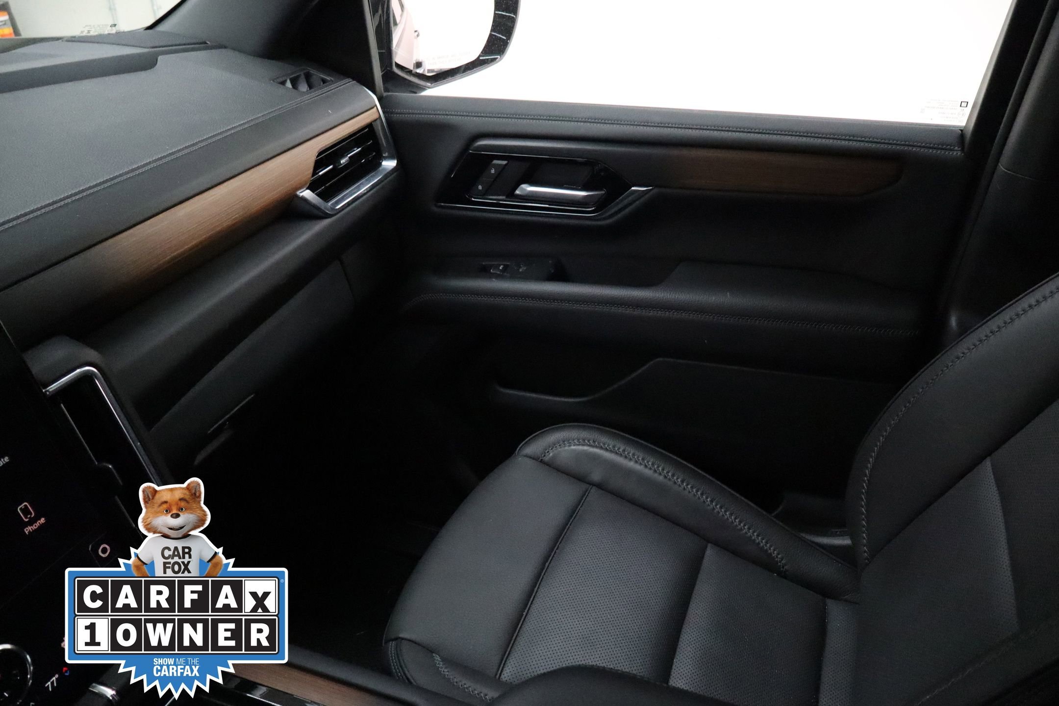 Used 2025 GMC Yukon Denali image 21