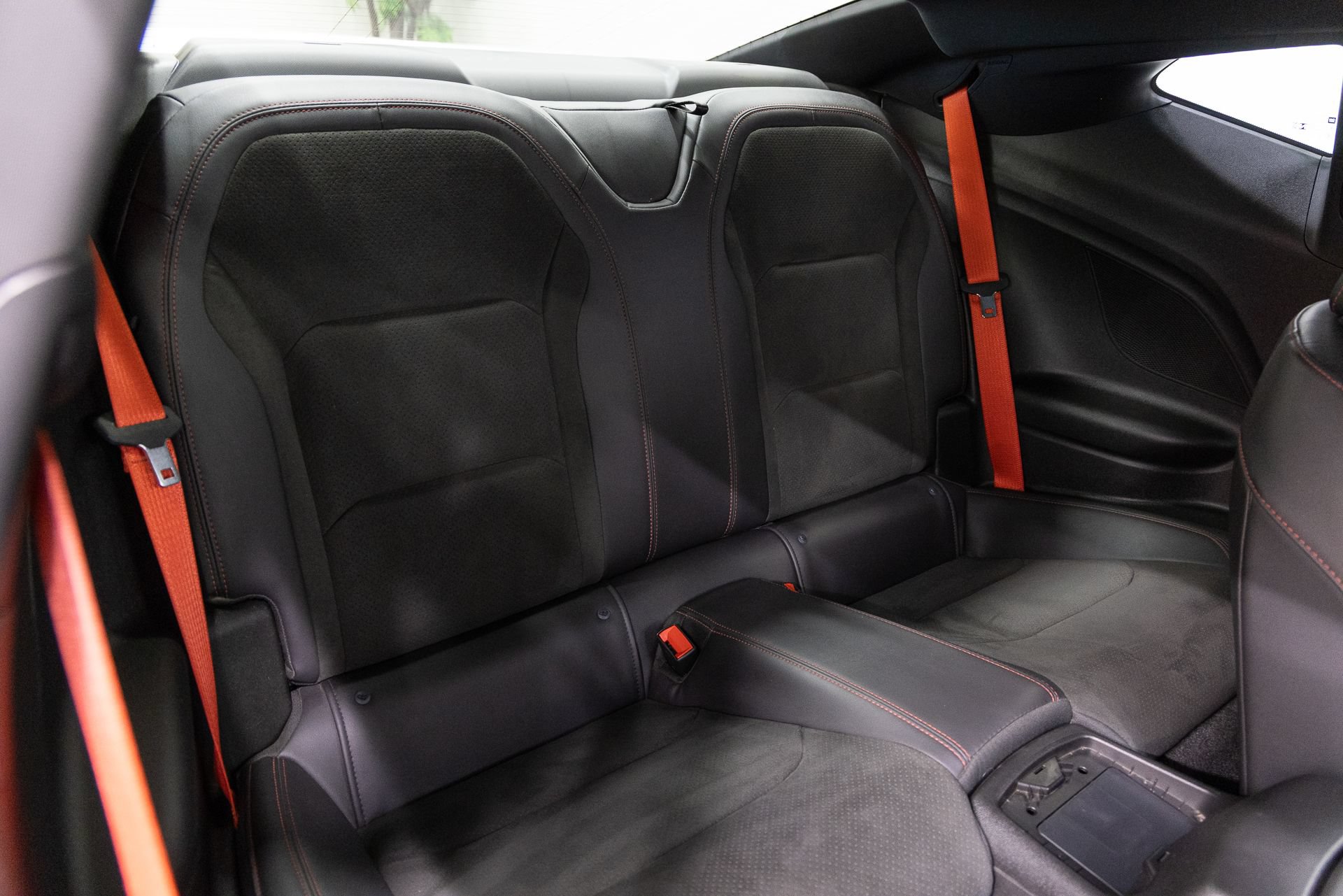Used 2018 Chevrolet Camaro ZL1 RWD image 15
