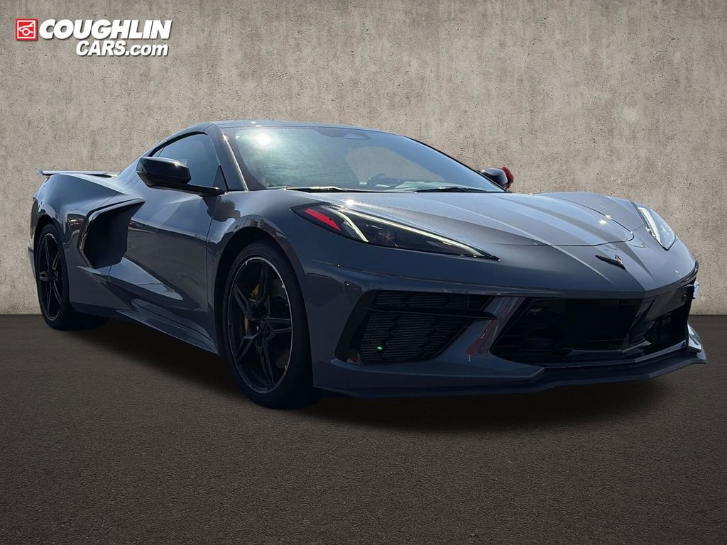 Used 2025 Chevrolet Corvette Stingray Preferred Cpe w/ Z51 Performance Package RWD image 8