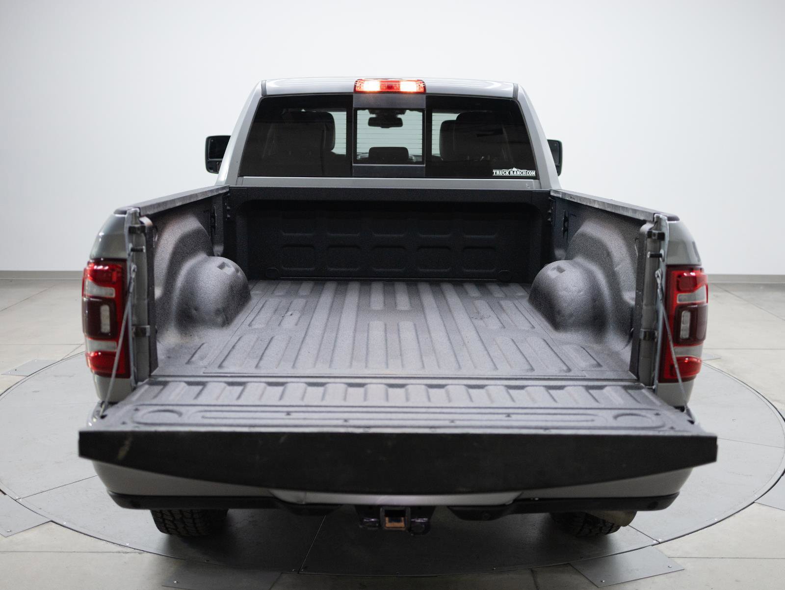 Used 2024 RAM 2500 Laramie image 14