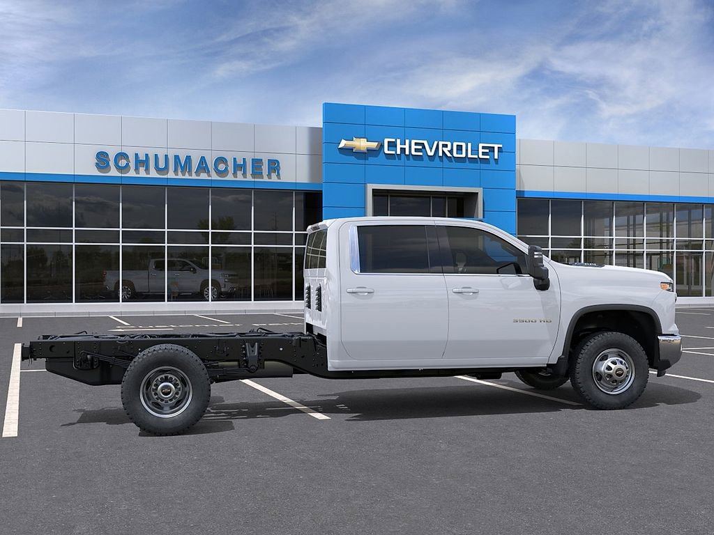 New 2026 Chevrolet Silverado 3500 W/T w/ Snow Plow Prep Package AWD/4WD image 5