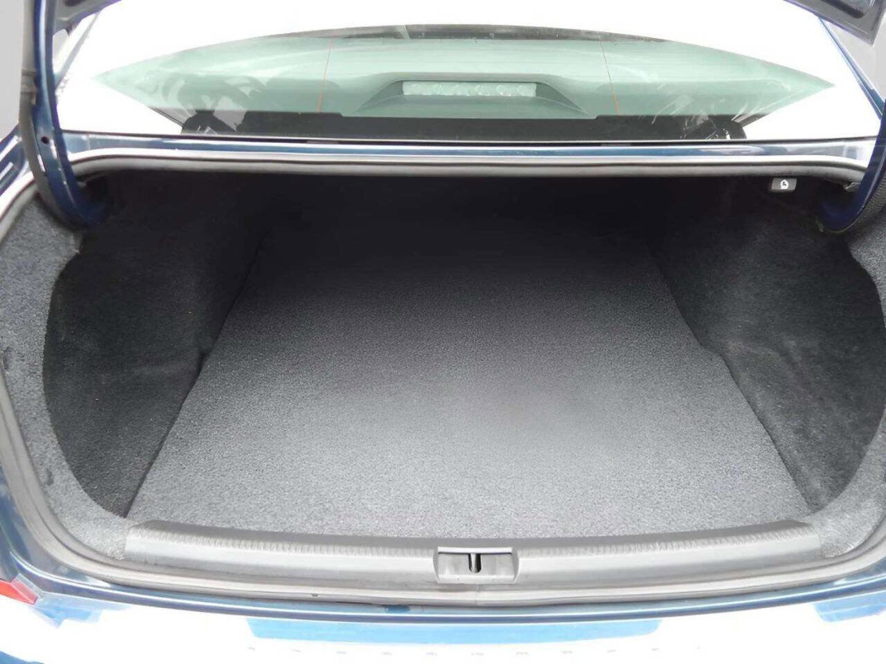 Used 2022 Volkswagen Passat 2.0T SE image 34