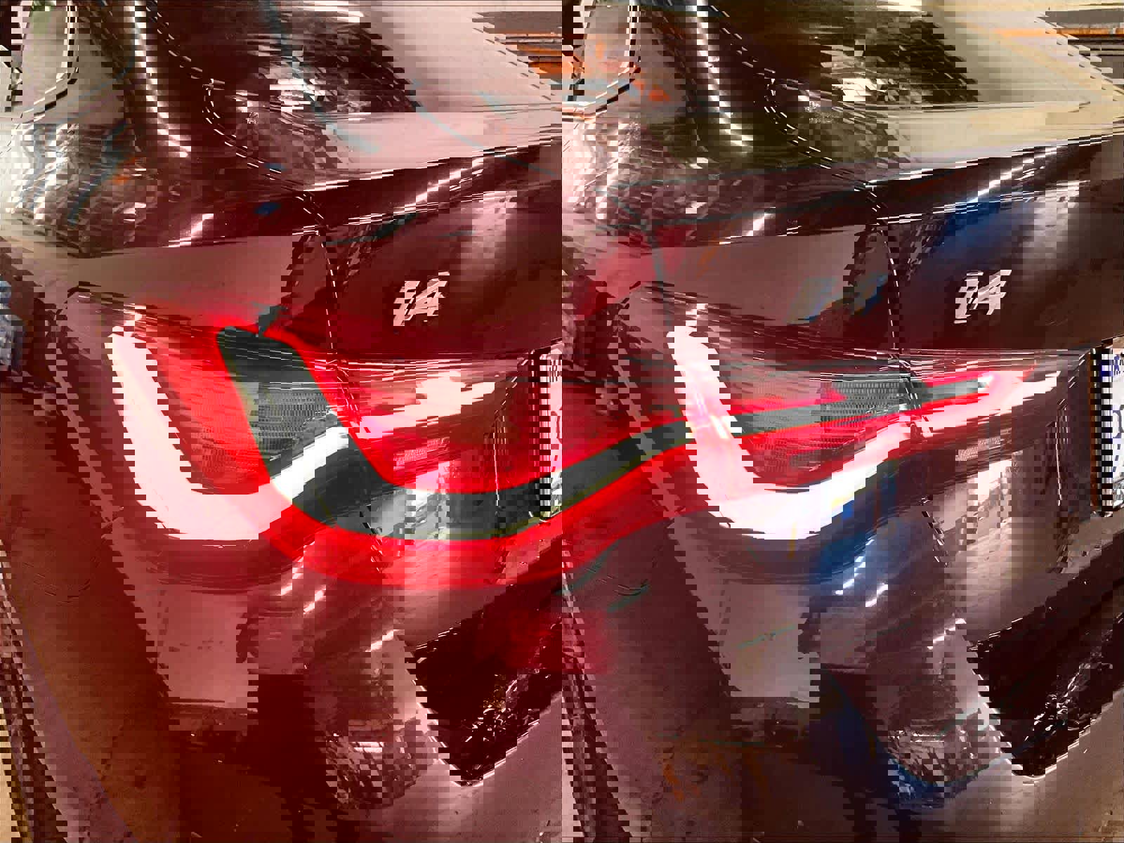 Used 2023 BMW i4 eDrive35 w/ Premium Package image 30