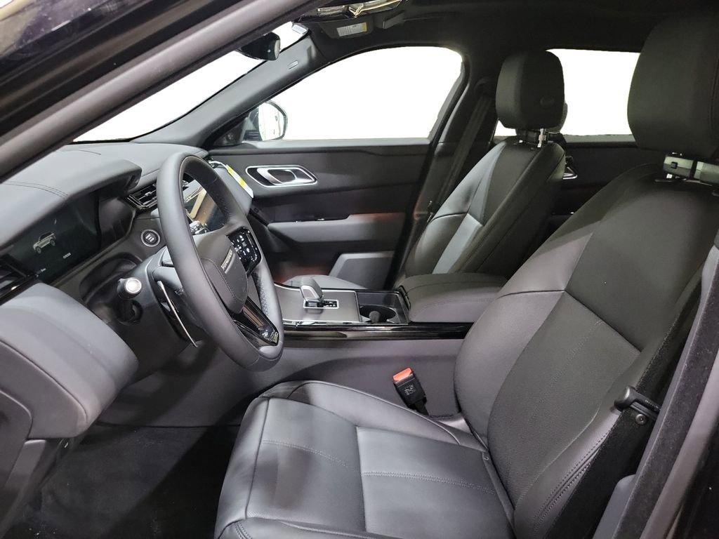 New 2026 Land Rover Range Rover Velar Dynamic SE image 13