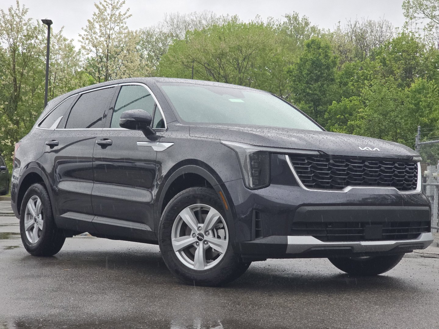Used 2026 Kia Sorento LX FWD image 1