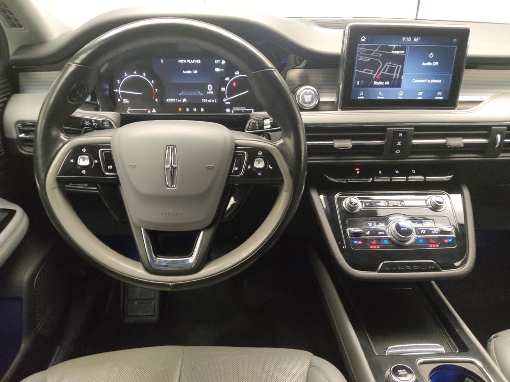Used 2022 Lincoln Corsair AWD w/ Premium Package image 22