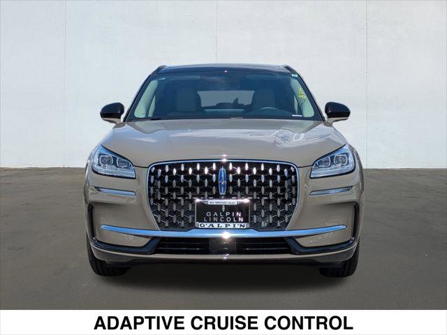 New 2025 Lincoln Corsair Grand Touring w/ Rear Removable Package Tray image 4