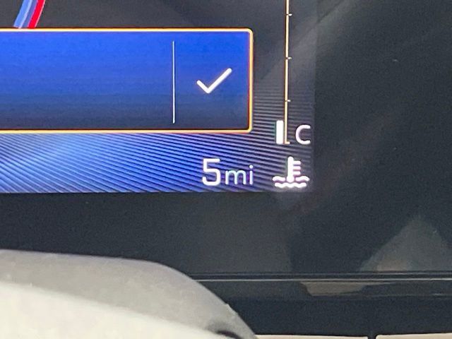 New 2026 Chevrolet Trax RS w/ Sunroof Package image 2