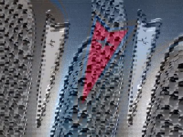 Used 2007 Pontiac Vibe w/ Sun And Sound Package image 11