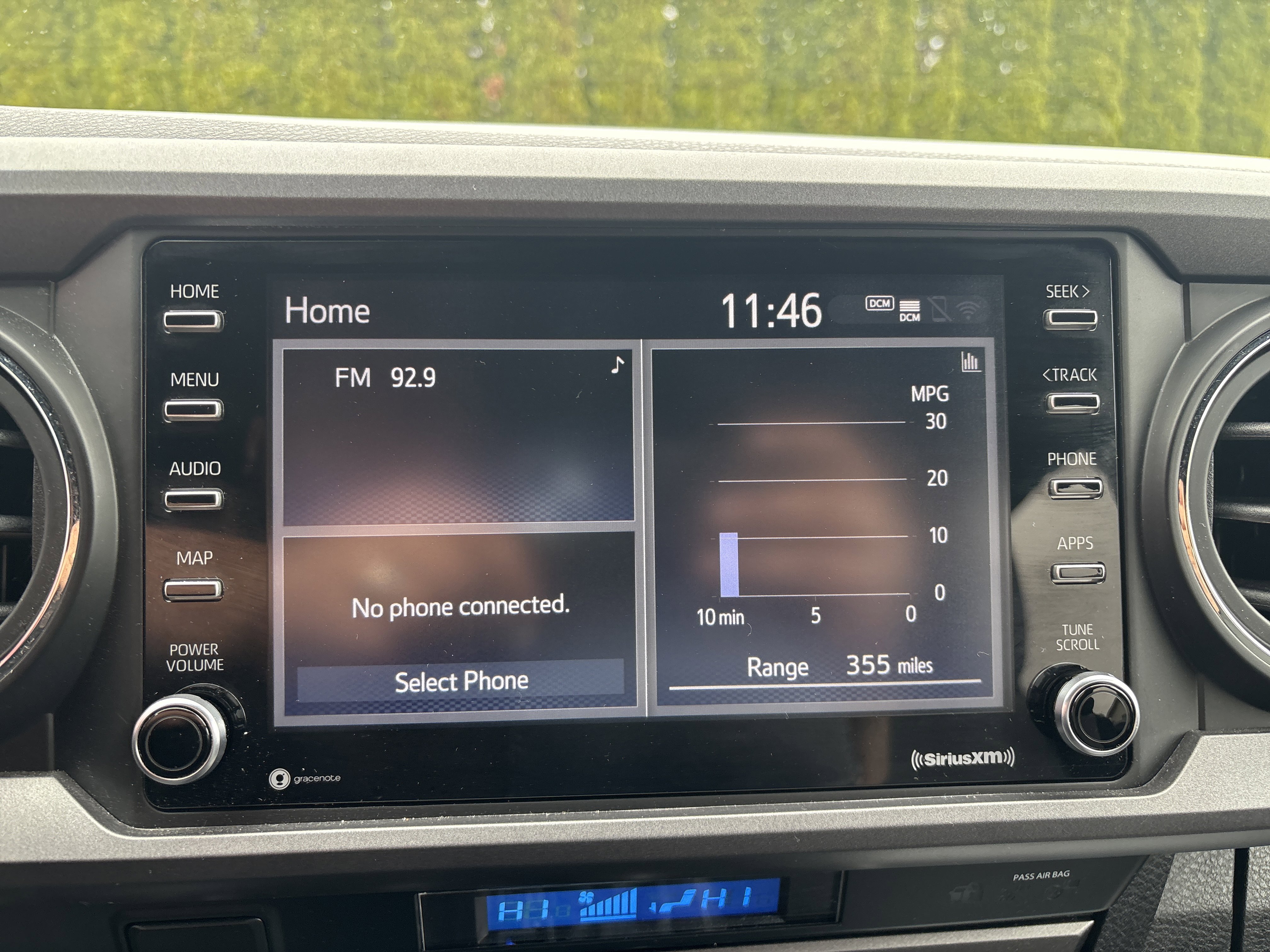 Used 2021 Toyota Tacoma TRD Sport w/ Technology Package image 25