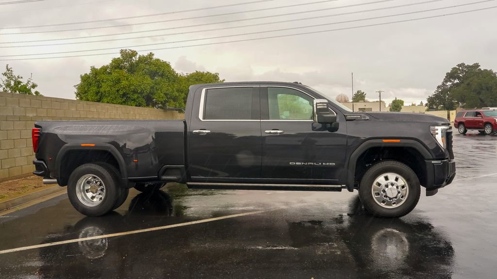 New 2026 GMC Sierra 3500 Denali Ultimate image 7
