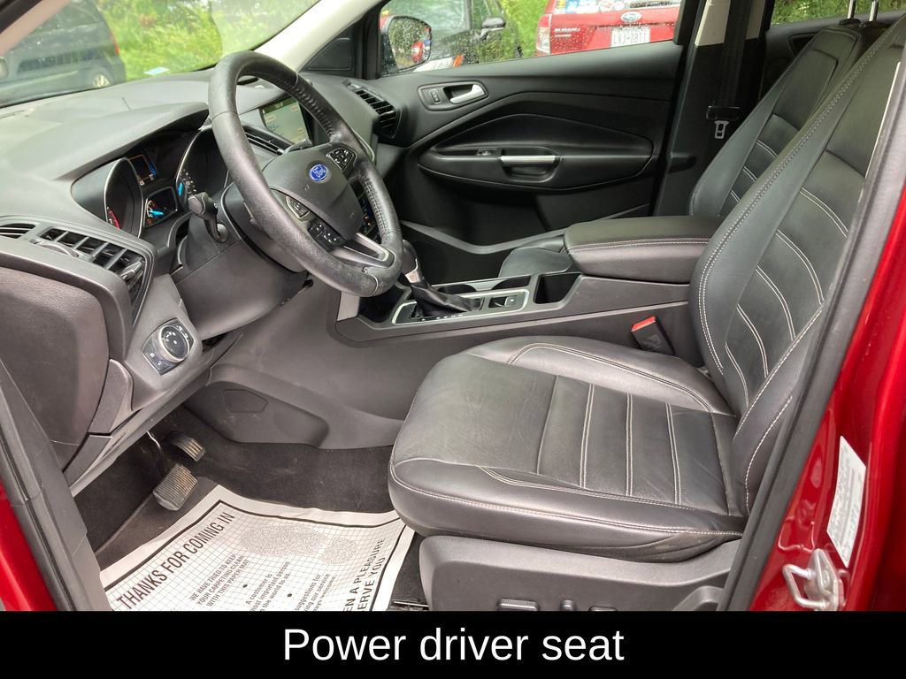 Used 2017 Ford Escape SE w/ SE Leather Comfort Package image 12