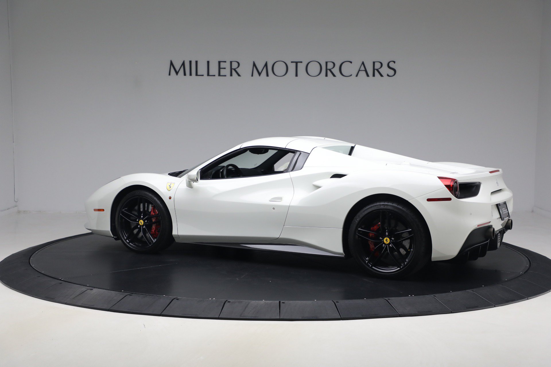 Certified 2016 Ferrari 488 Spider RWD image 26