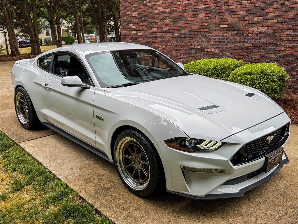 Used 2023 Ford Mustang GT Premium w/ Equipment Group 401A RWD image 26