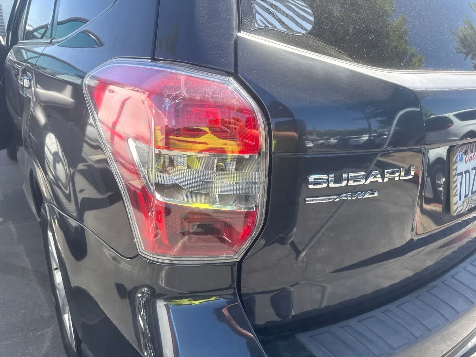 Used 2014 Subaru Forester 2.5i Premium w/ All-Weather Package AWD/4WD image 11