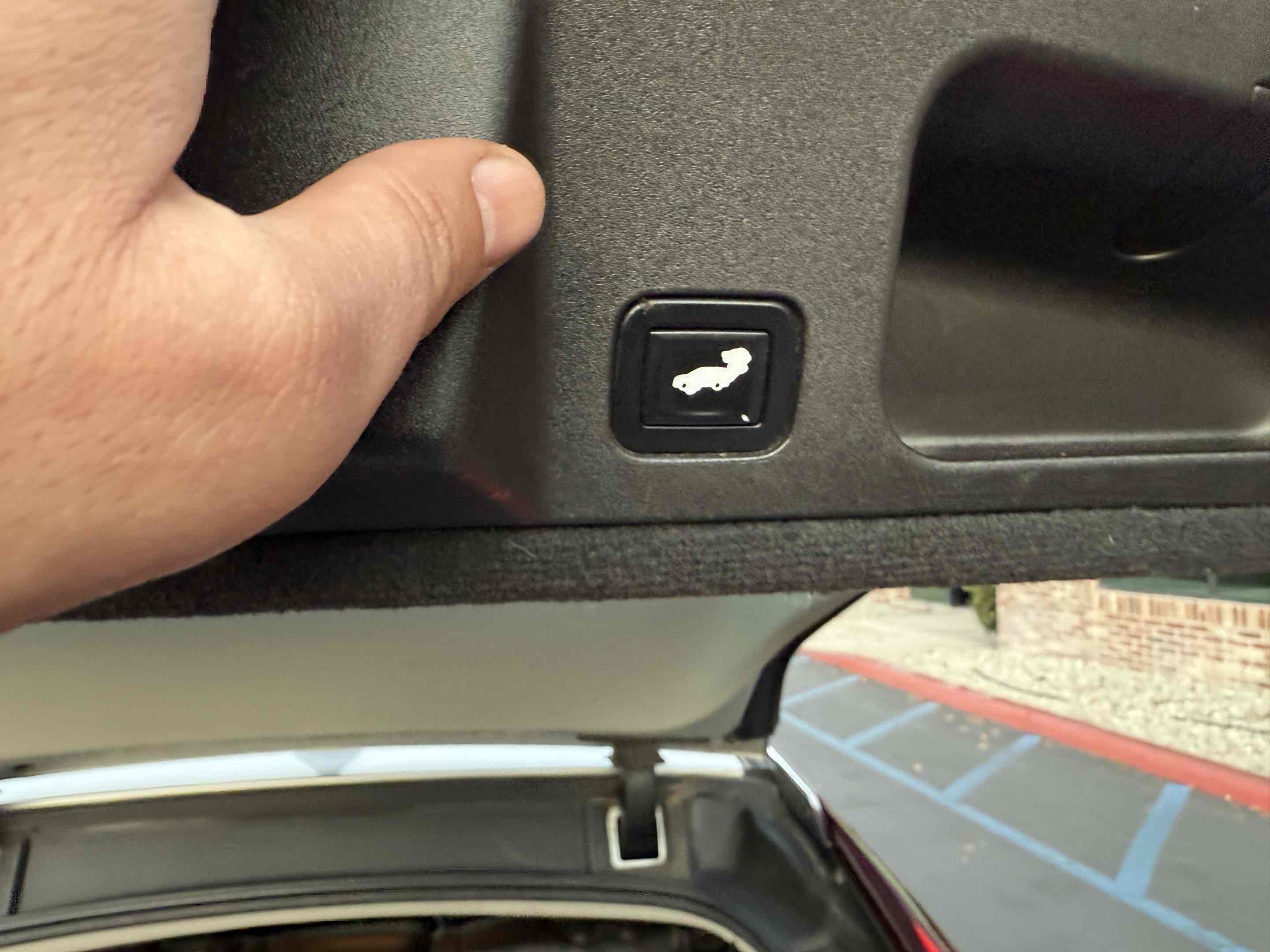 Used 2011 Cadillac CTS AWD Wagon image 82