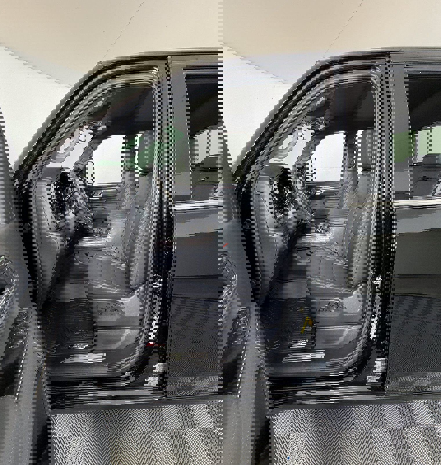 New 2026 Chevrolet Silverado 3500 LTZ w/ LTZ Texas Edition image 13