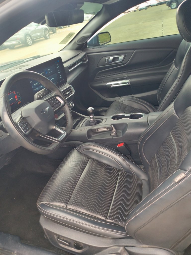 Used 2024 Ford Mustang GT Premium w/ GT Performance Package RWD image 5