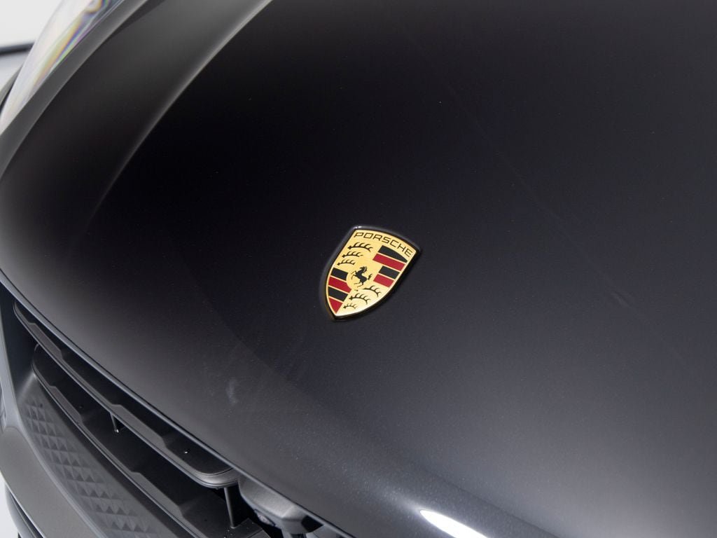 New 2026 Porsche Macan Turbo AWD/4WD image 14