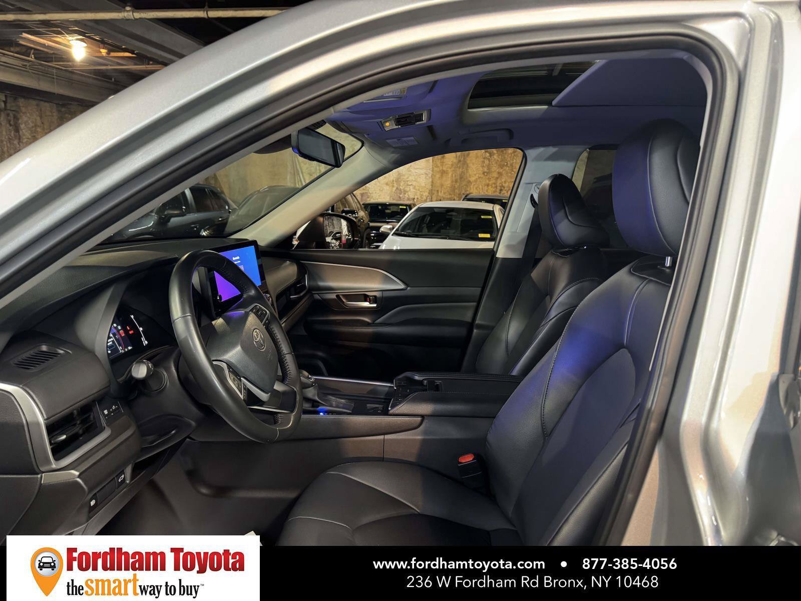 Certified 2025 Toyota Grand Highlander FWD image 18