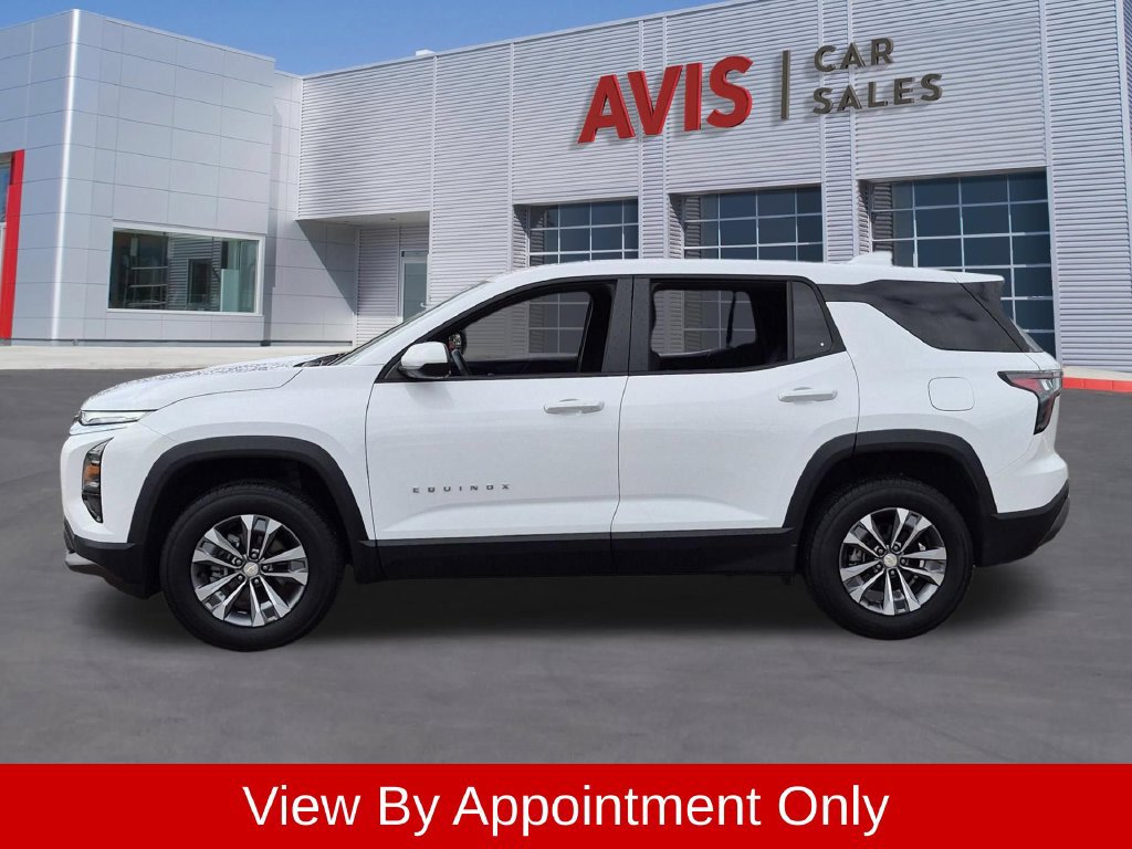 Used 2026 Chevrolet Equinox LT FWD image 10