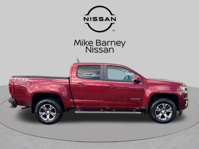 Used 2018 Chevrolet Colorado Z71 AWD/4WD image 2