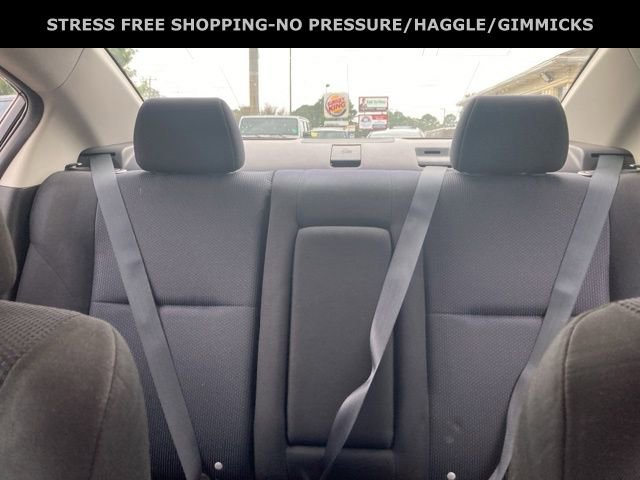 Used 2010 MAZDA MAZDA3 i Touring image 25